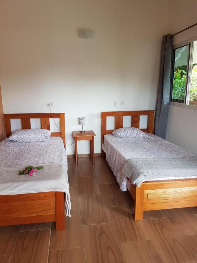 Magic Mountain Lodge ลาสลาคัส ภายนอก รูปภาพ